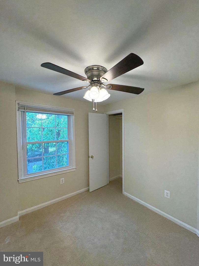 8141 LAKEPARK DR, ALEXANDRIA, Virginia 22309, 4 Bedrooms Bedrooms, ,2 BathroomsBathrooms,Residential,For sale,8141 LAKEPARK DR,VAFX2243168 MLS # VAFX2243168