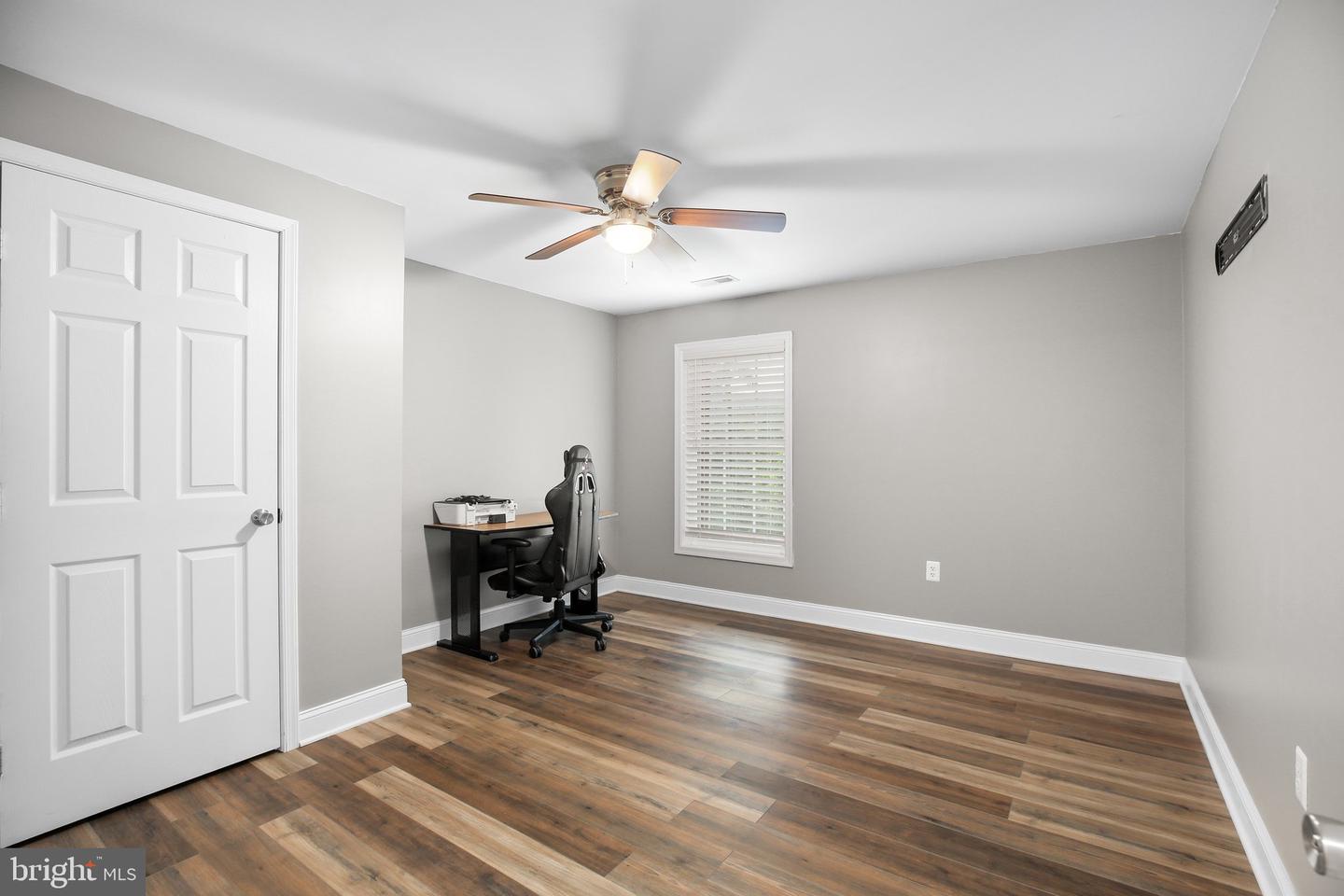 94 GARY LN, FRONT ROYAL, Virginia 22630, 3 Bedrooms Bedrooms, ,3 BathroomsBathrooms,Residential,For sale,94 GARY LN,VAWR2011288 MLS # VAWR2011288