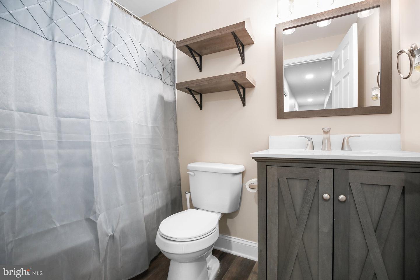 94 GARY LN, FRONT ROYAL, Virginia 22630, 3 Bedrooms Bedrooms, ,3 BathroomsBathrooms,Residential,For sale,94 GARY LN,VAWR2011288 MLS # VAWR2011288