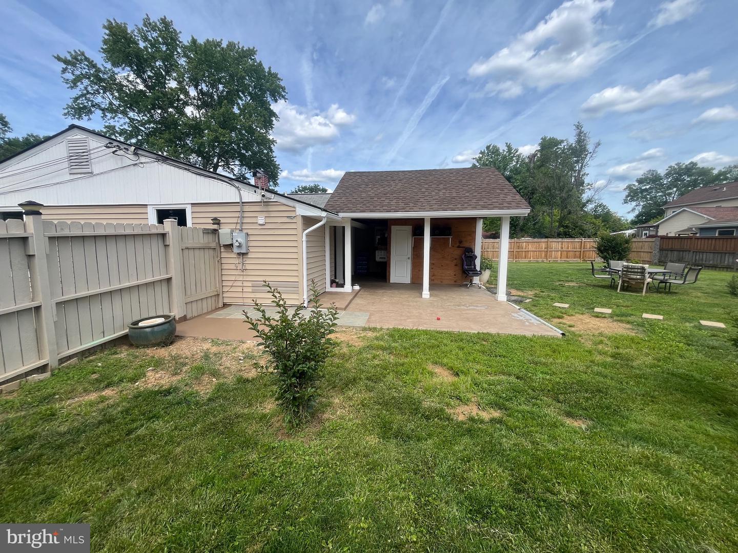 4111 LAWRENCE ST, ALEXANDRIA, Virginia 22309, 4 Bedrooms Bedrooms, ,1 BathroomBathrooms,Residential,For sale,4111 LAWRENCE ST,VAFX2243442 MLS # VAFX2243442