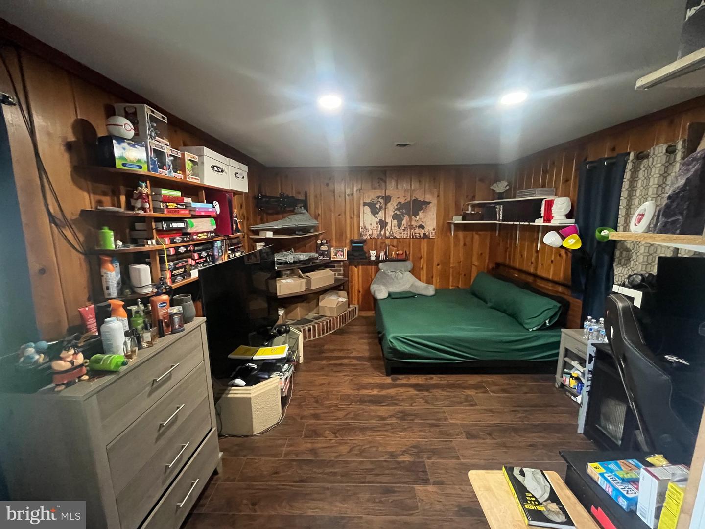 4111 LAWRENCE ST, ALEXANDRIA, Virginia 22309, 4 Bedrooms Bedrooms, ,1 BathroomBathrooms,Residential,For sale,4111 LAWRENCE ST,VAFX2243442 MLS # VAFX2243442