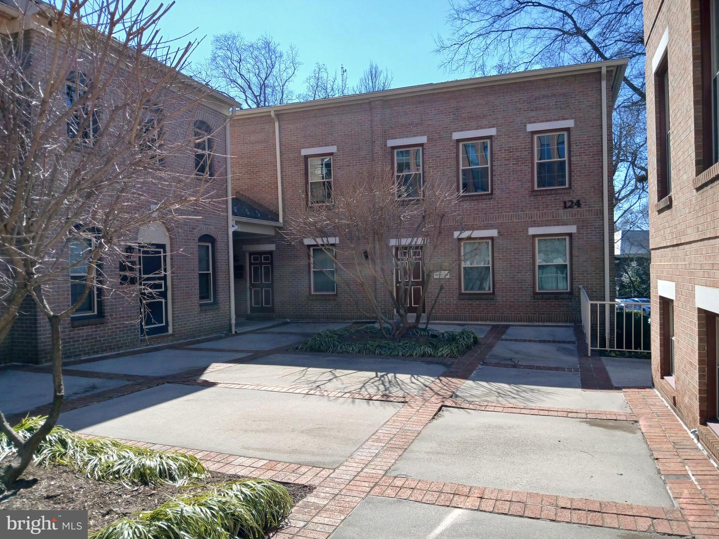 124 E BROAD ST #C2, FALLS CHURCH, Virginia 22046, ,Land,For sale,124 E BROAD ST #C2,VAFA2003040 MLS # VAFA2003040