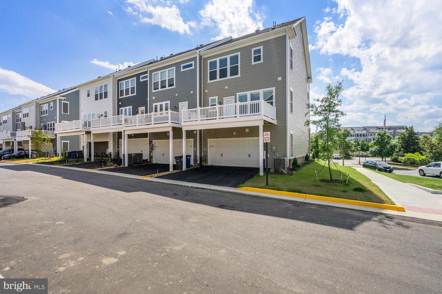 17300 TURNSTONE DR, DUMFRIES, Virginia 22026, 4 Bedrooms Bedrooms, ,2 BathroomsBathrooms,Residential,For sale,17300 TURNSTONE DR,VAPW2088436 MLS # VAPW2088436