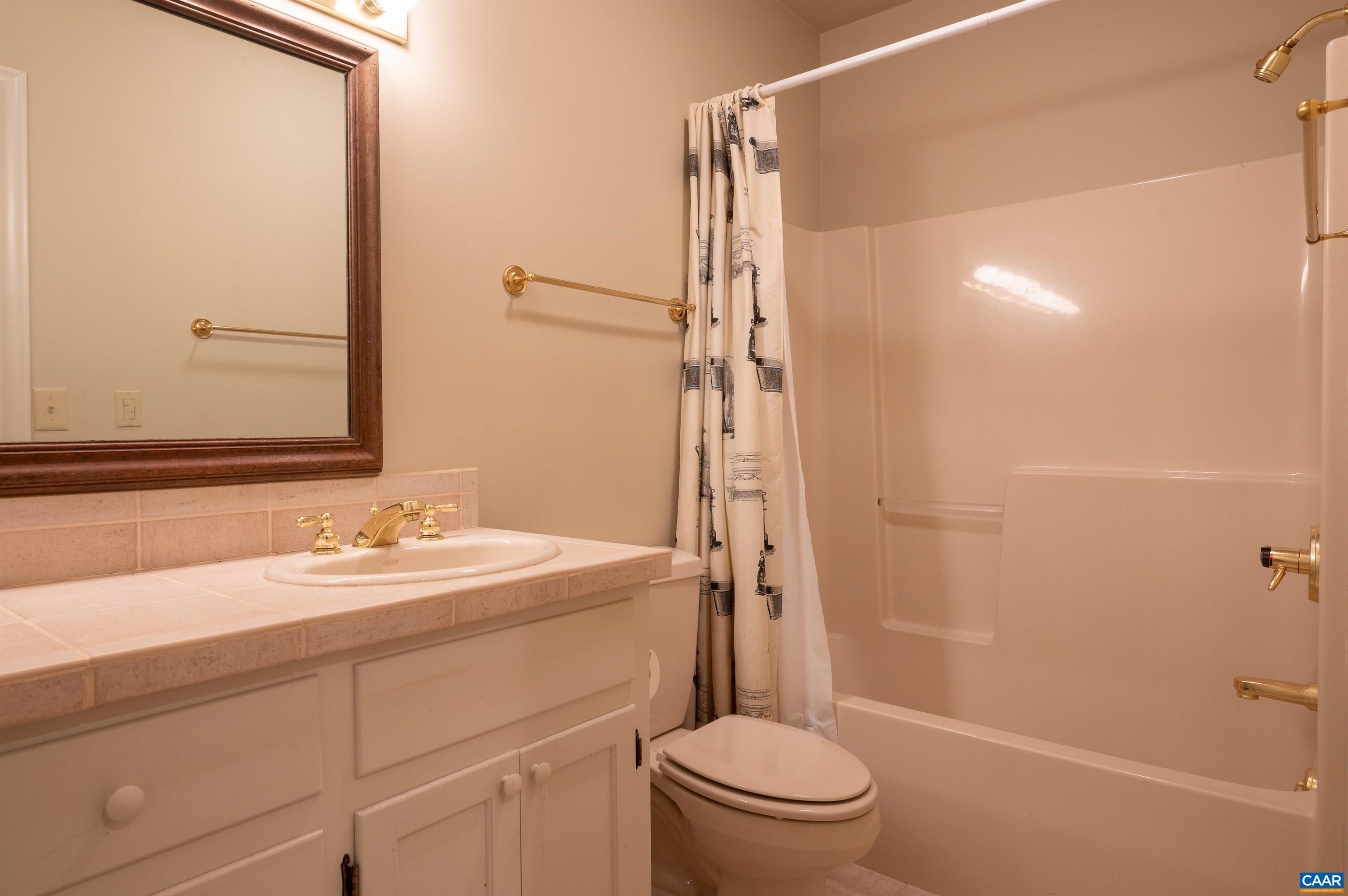 481 STONEY CREEK EAST, NELLYSFORD, Virginia 22958, 4 Bedrooms Bedrooms, ,3 BathroomsBathrooms,Residential,481 STONEY CREEK EAST,662800 MLS # 662800
