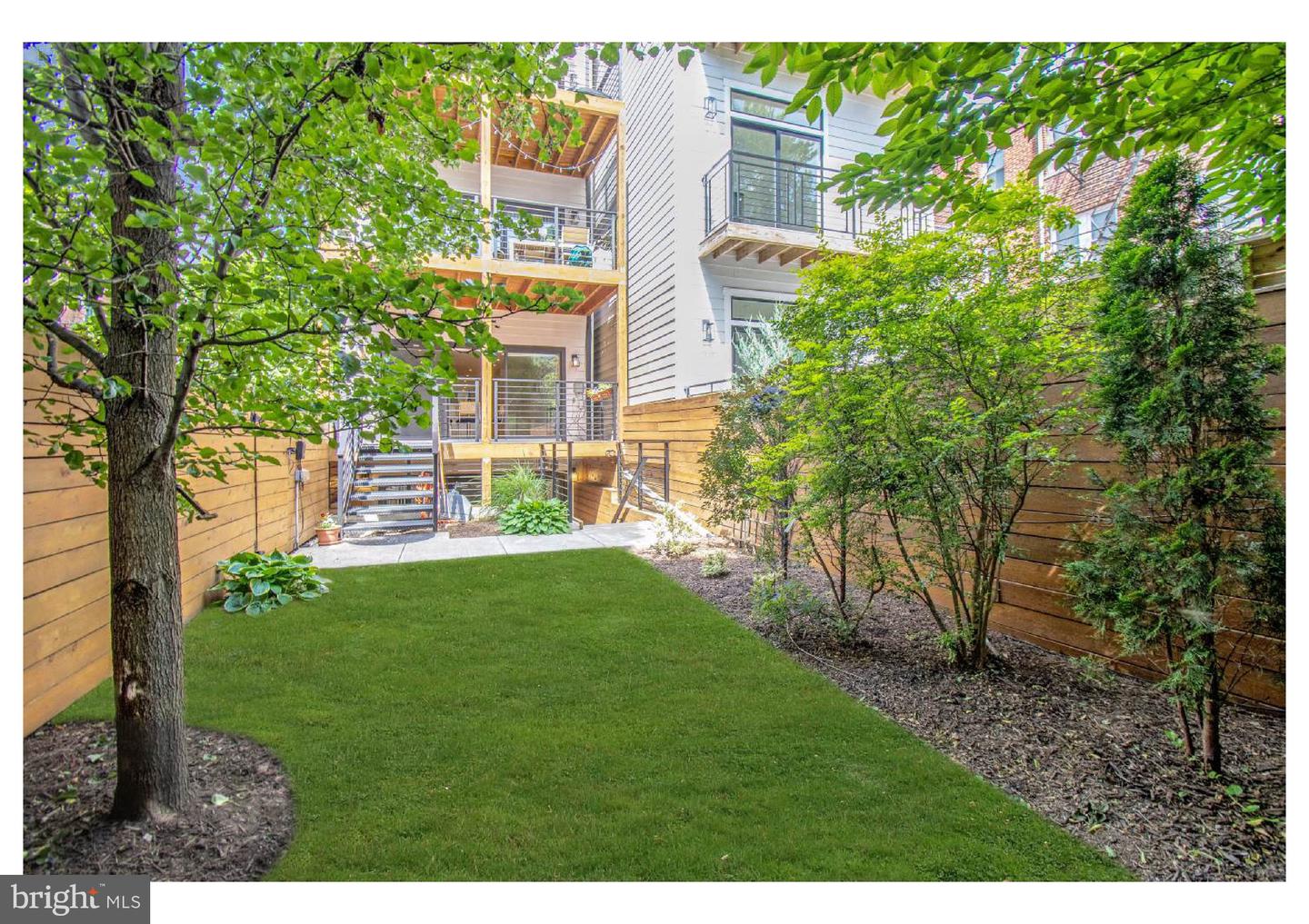 2515 ONTARIO RD NW #1, WASHINGTON, District Of Columbia 20009, 3 Bedrooms Bedrooms, ,2 BathroomsBathrooms,Residential,For sale,2515 ONTARIO RD NW #1,DCDC2195942 MLS # DCDC2195942