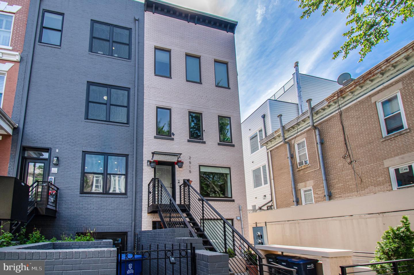 2515 ONTARIO RD NW #1, WASHINGTON, District Of Columbia 20009, 3 Bedrooms Bedrooms, ,2 BathroomsBathrooms,Residential,For sale,2515 ONTARIO RD NW #1,DCDC2195942 MLS # DCDC2195942