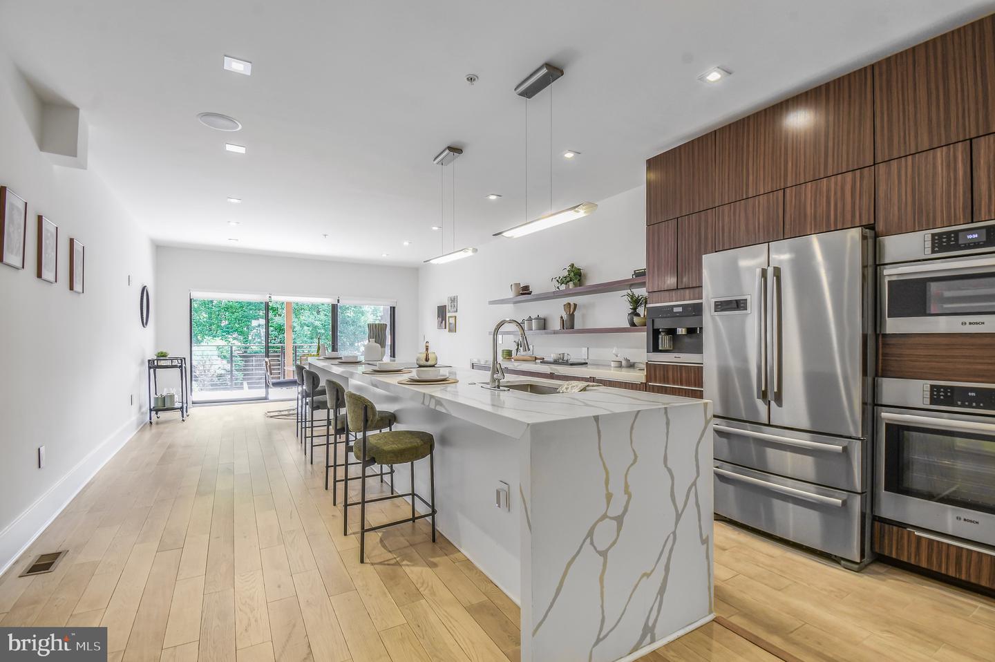 2515 ONTARIO RD NW #1, WASHINGTON, District Of Columbia 20009, 3 Bedrooms Bedrooms, ,2 BathroomsBathrooms,Residential,For sale,2515 ONTARIO RD NW #1,DCDC2195942 MLS # DCDC2195942