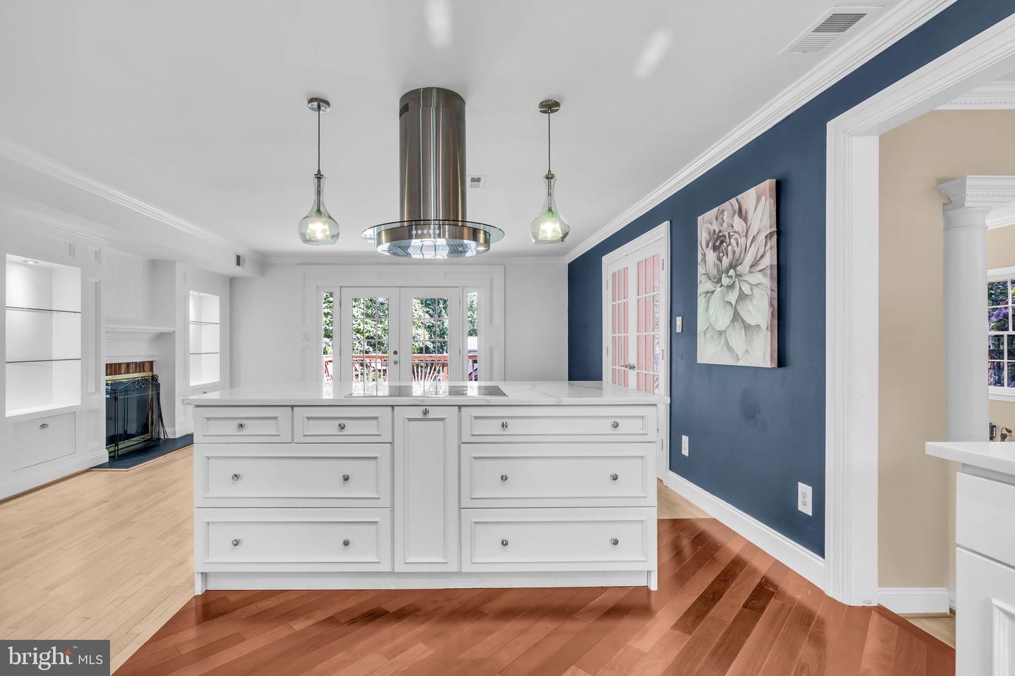 13634 POPLAR TREE RD, CHANTILLY, Virginia 20151, 5 Bedrooms Bedrooms, ,3 BathroomsBathrooms,Residential,For sale,13634 POPLAR TREE RD,VAFX2238836 MLS # VAFX2238836