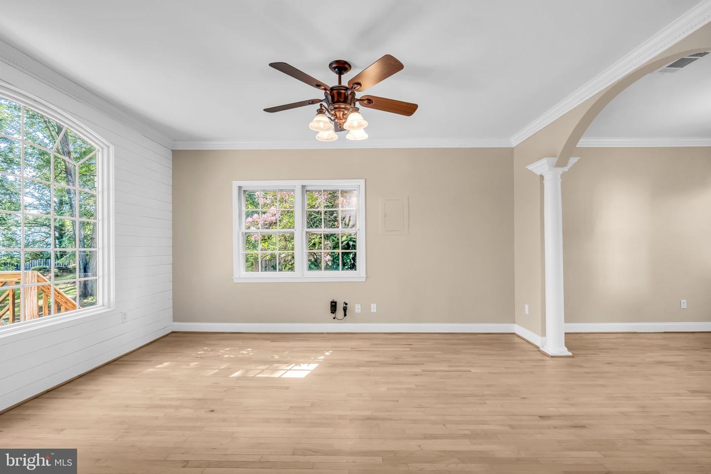 13634 POPLAR TREE RD, CHANTILLY, Virginia 20151, 5 Bedrooms Bedrooms, ,3 BathroomsBathrooms,Residential,For sale,13634 POPLAR TREE RD,VAFX2238836 MLS # VAFX2238836
