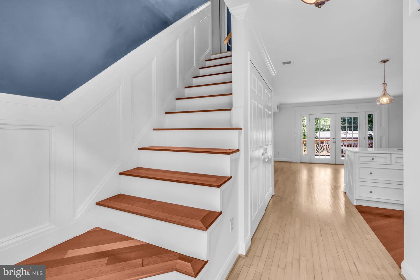 13634 POPLAR TREE RD, CHANTILLY, Virginia 20151, 5 Bedrooms Bedrooms, ,3 BathroomsBathrooms,Residential,For sale,13634 POPLAR TREE RD,VAFX2238836 MLS # VAFX2238836