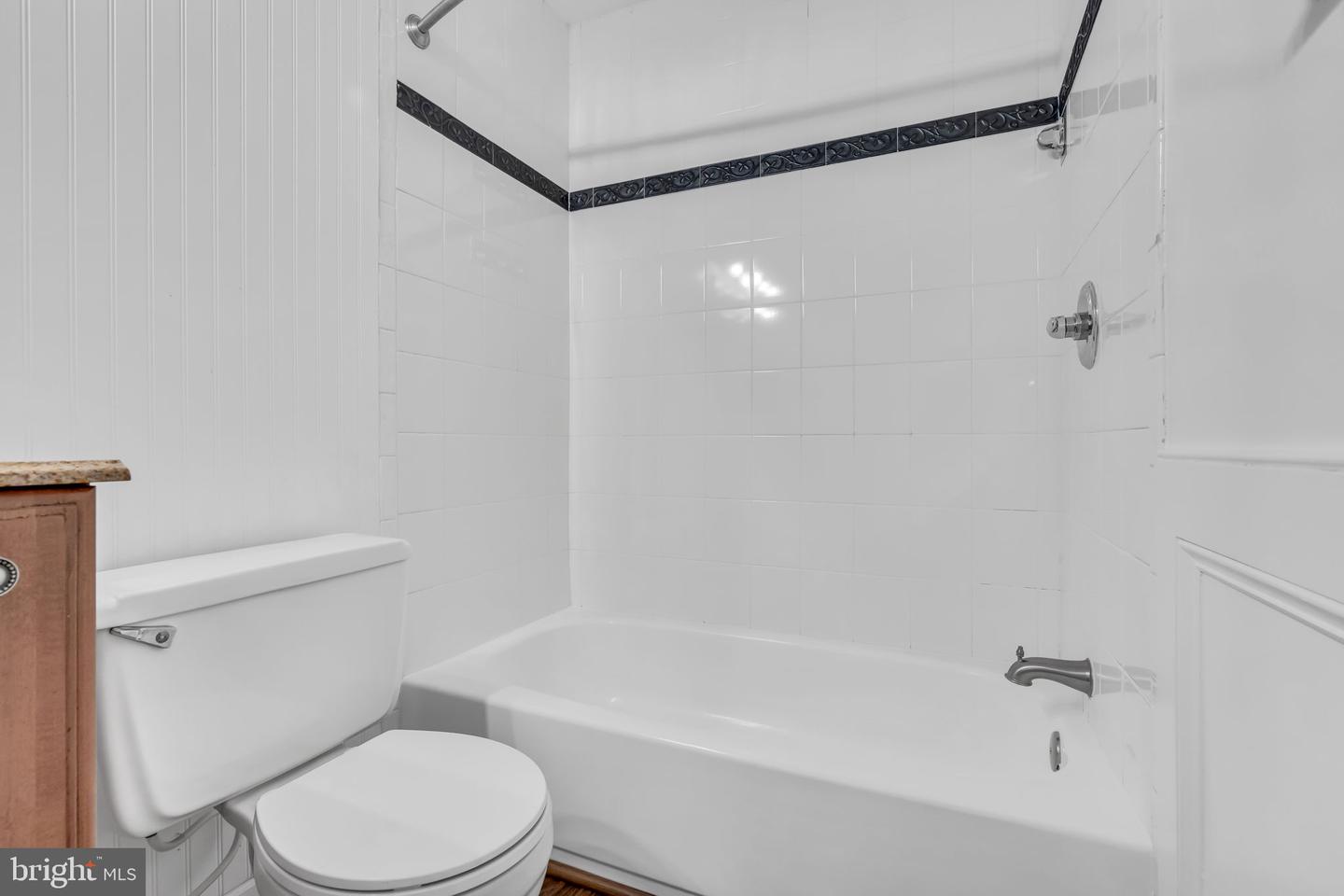 13634 POPLAR TREE RD, CHANTILLY, Virginia 20151, 5 Bedrooms Bedrooms, ,3 BathroomsBathrooms,Residential,For sale,13634 POPLAR TREE RD,VAFX2238836 MLS # VAFX2238836