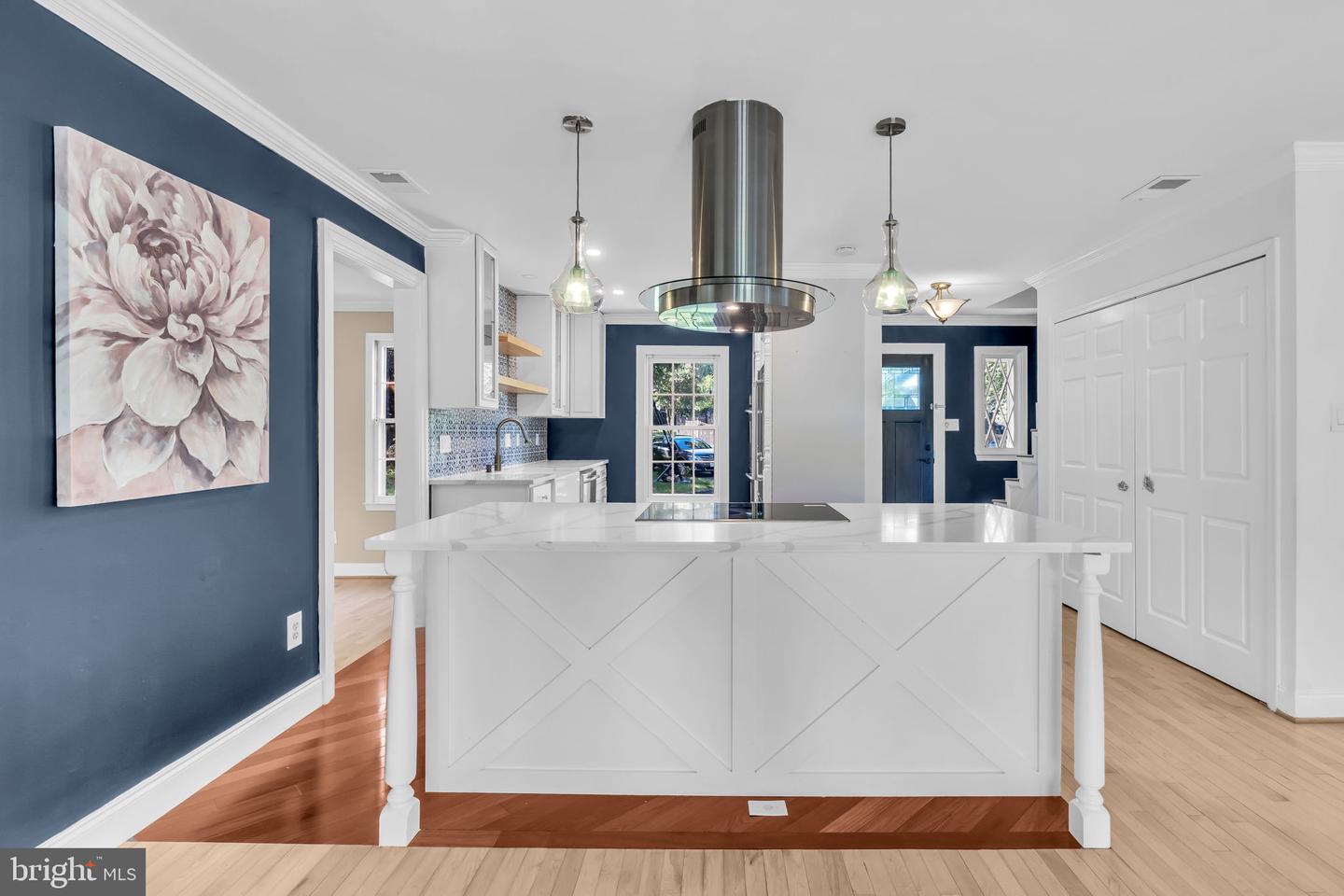 13634 POPLAR TREE RD, CHANTILLY, Virginia 20151, 5 Bedrooms Bedrooms, ,3 BathroomsBathrooms,Residential,For sale,13634 POPLAR TREE RD,VAFX2238836 MLS # VAFX2238836