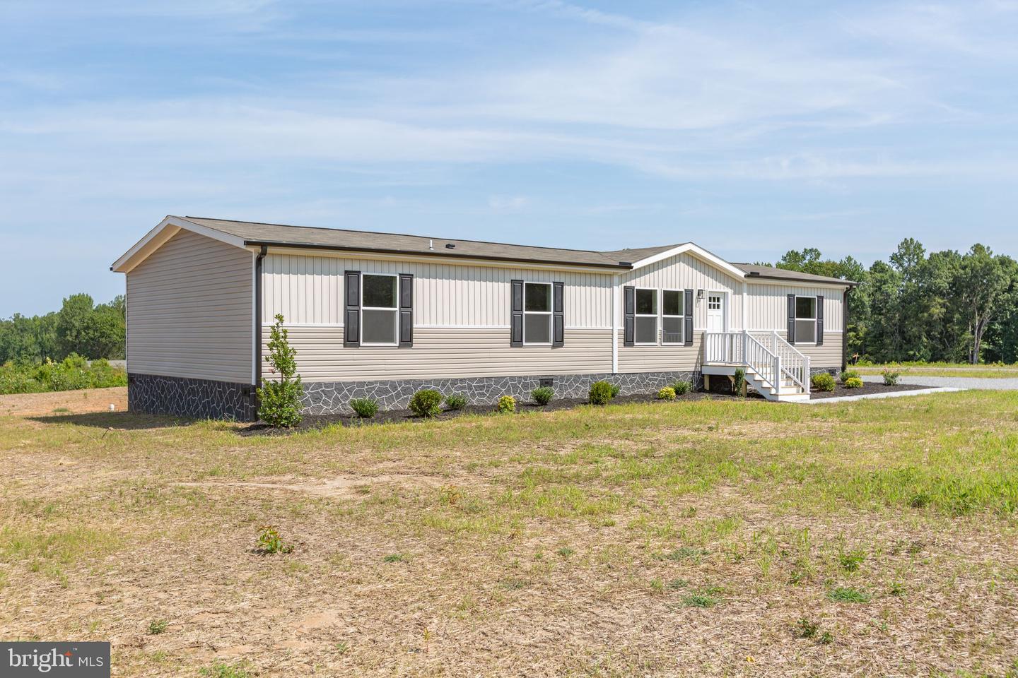7175 SHANNON HILL RD, LOUISA, Virginia 23093, 3 Bedrooms Bedrooms, ,2 BathroomsBathrooms,Residential,For sale,7175 SHANNON HILL RD,VALA2007808 MLS # VALA2007808