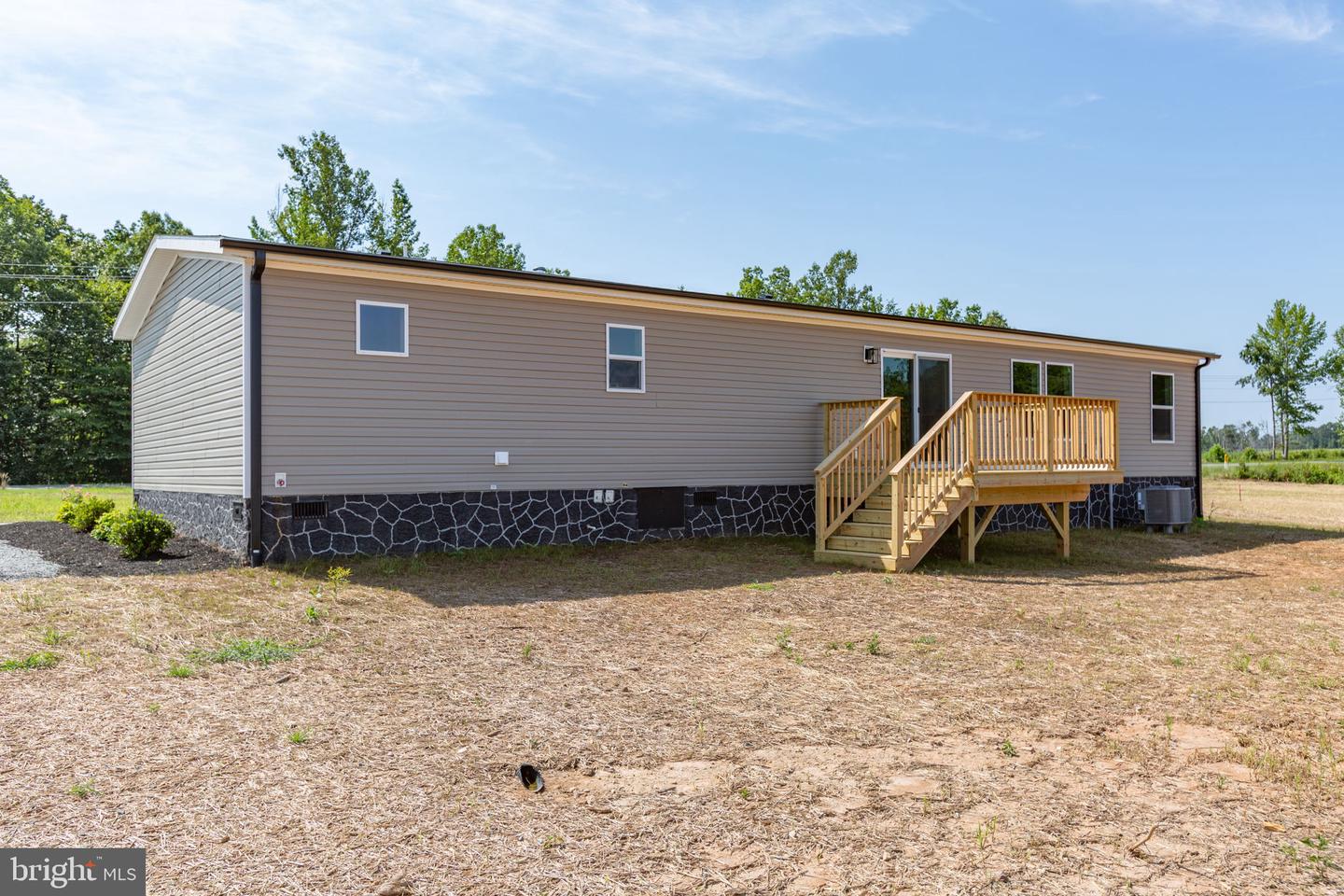 7175 SHANNON HILL RD, LOUISA, Virginia 23093, 3 Bedrooms Bedrooms, ,2 BathroomsBathrooms,Residential,For sale,7175 SHANNON HILL RD,VALA2007808 MLS # VALA2007808