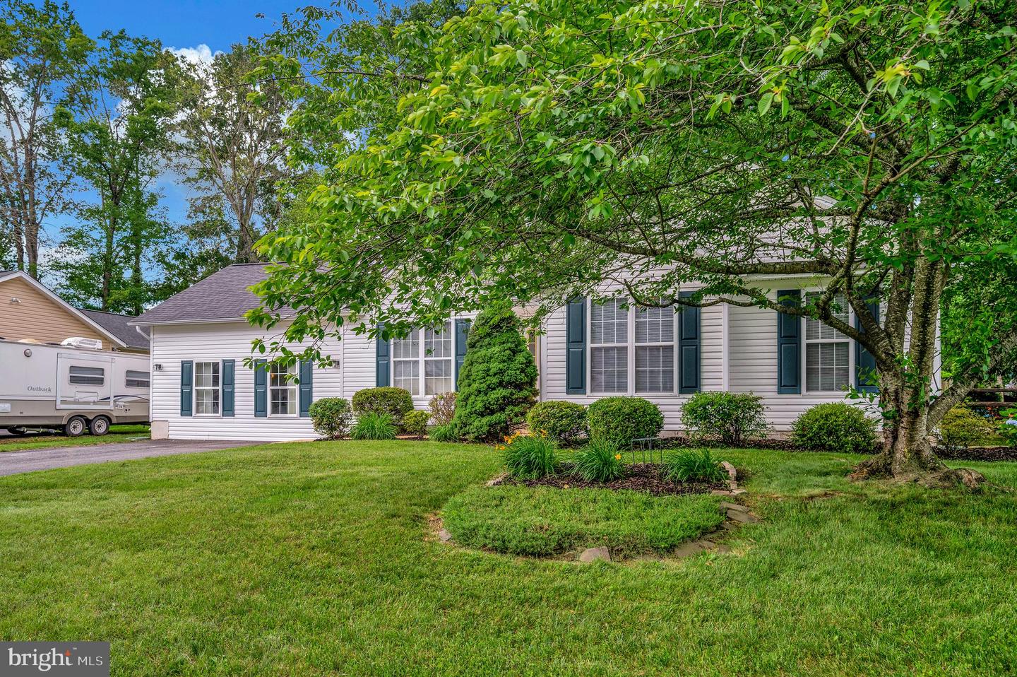 10118 NEW SCOTLAND DR, FREDERICKSBURG, Virginia 22408, 3 Bedrooms Bedrooms, ,2 BathroomsBathrooms,Residential,For sale,10118 NEW SCOTLAND DR,VASP2033062 MLS # VASP2033062