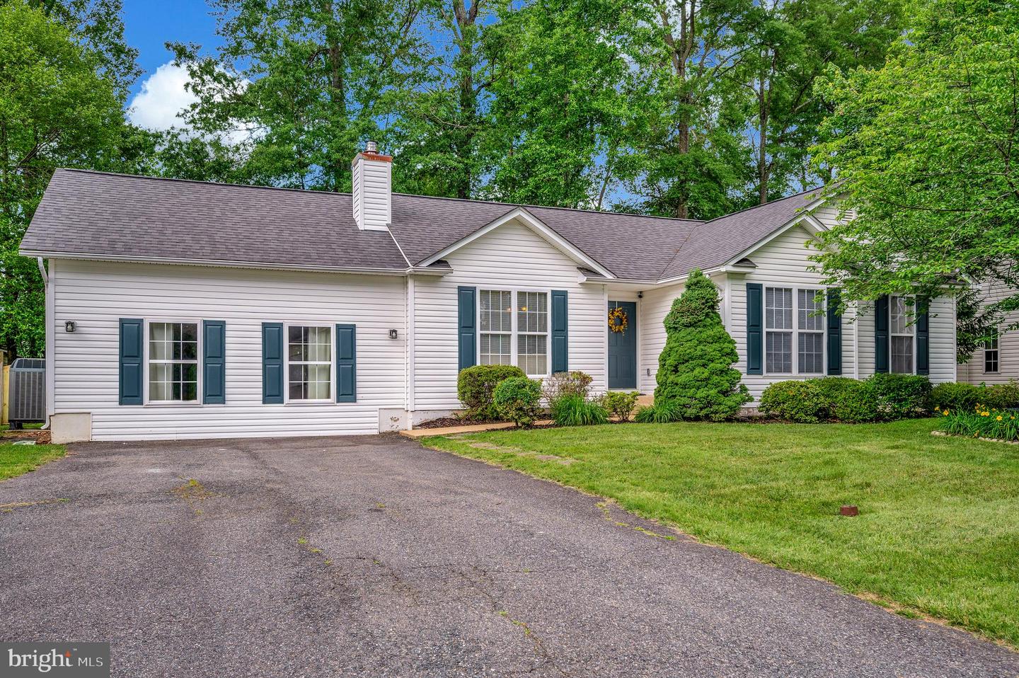 10118 NEW SCOTLAND DR, FREDERICKSBURG, Virginia 22408, 3 Bedrooms Bedrooms, ,2 BathroomsBathrooms,Residential,For sale,10118 NEW SCOTLAND DR,VASP2033062 MLS # VASP2033062