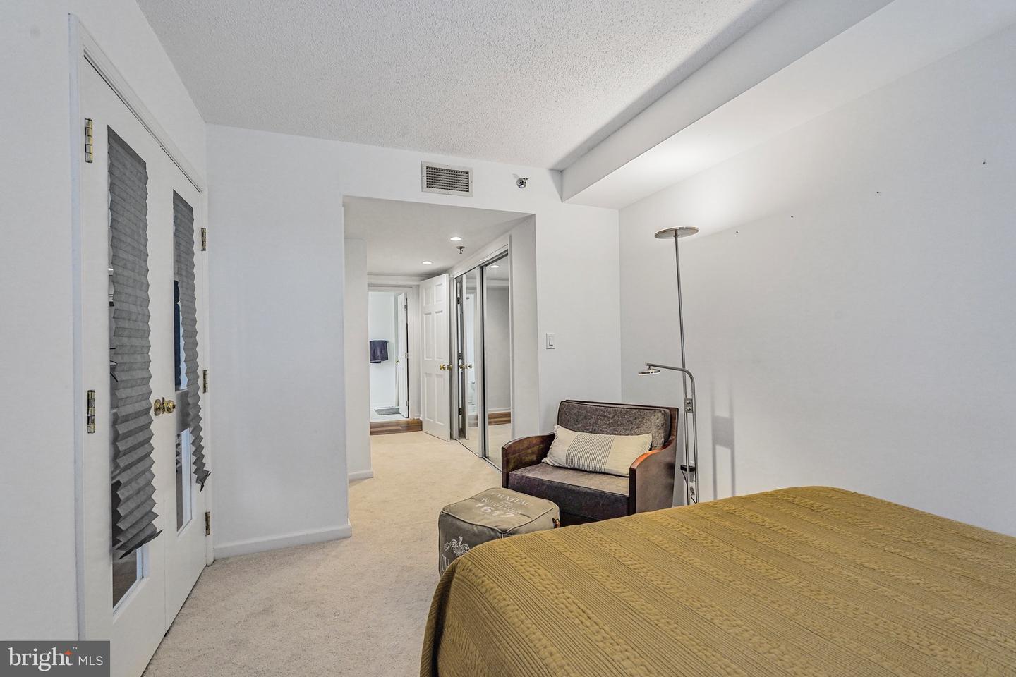 801 PENNSYLVANIA AVE NW #1125, WASHINGTON, District Of Columbia 20004, 1 Bedroom Bedrooms, ,1 BathroomBathrooms,Residential,For sale,801 PENNSYLVANIA AVE NW #1125,DCDC2200538 MLS # DCDC2200538