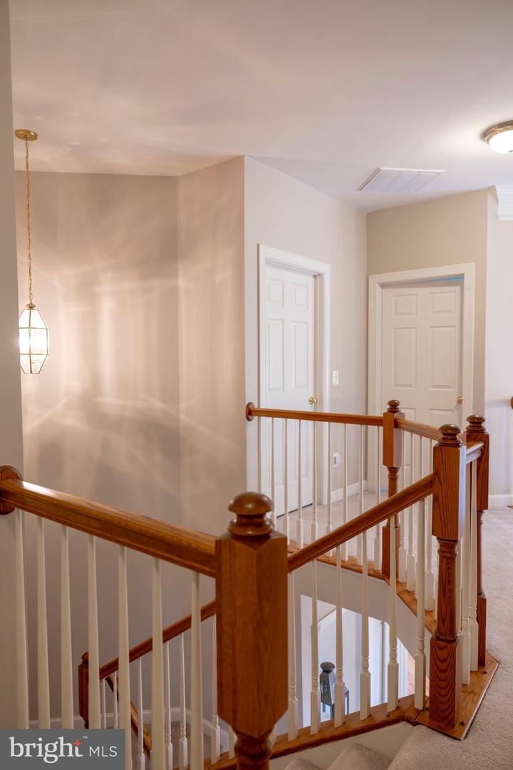 8621 JAMES CREEK DR, SPRINGFIELD, Virginia 22152, 5 Bedrooms Bedrooms, ,4 BathroomsBathrooms,Residential,For sale,8621 JAMES CREEK DR,VAFX2240910 MLS # VAFX2240910