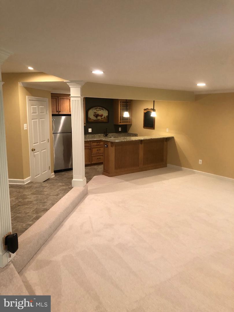 8621 JAMES CREEK DR, SPRINGFIELD, Virginia 22152, 5 Bedrooms Bedrooms, ,4 BathroomsBathrooms,Residential,For sale,8621 JAMES CREEK DR,VAFX2240910 MLS # VAFX2240910