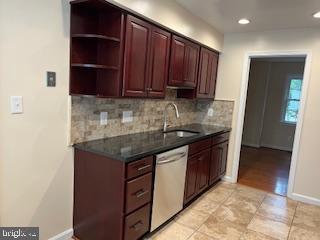 13 E CLIFF ST, ALEXANDRIA, Virginia 22301, 3 Bedrooms Bedrooms, ,2 BathroomsBathrooms,Residential,For sale,13 E CLIFF ST,VAAX2045410 MLS # VAAX2045410