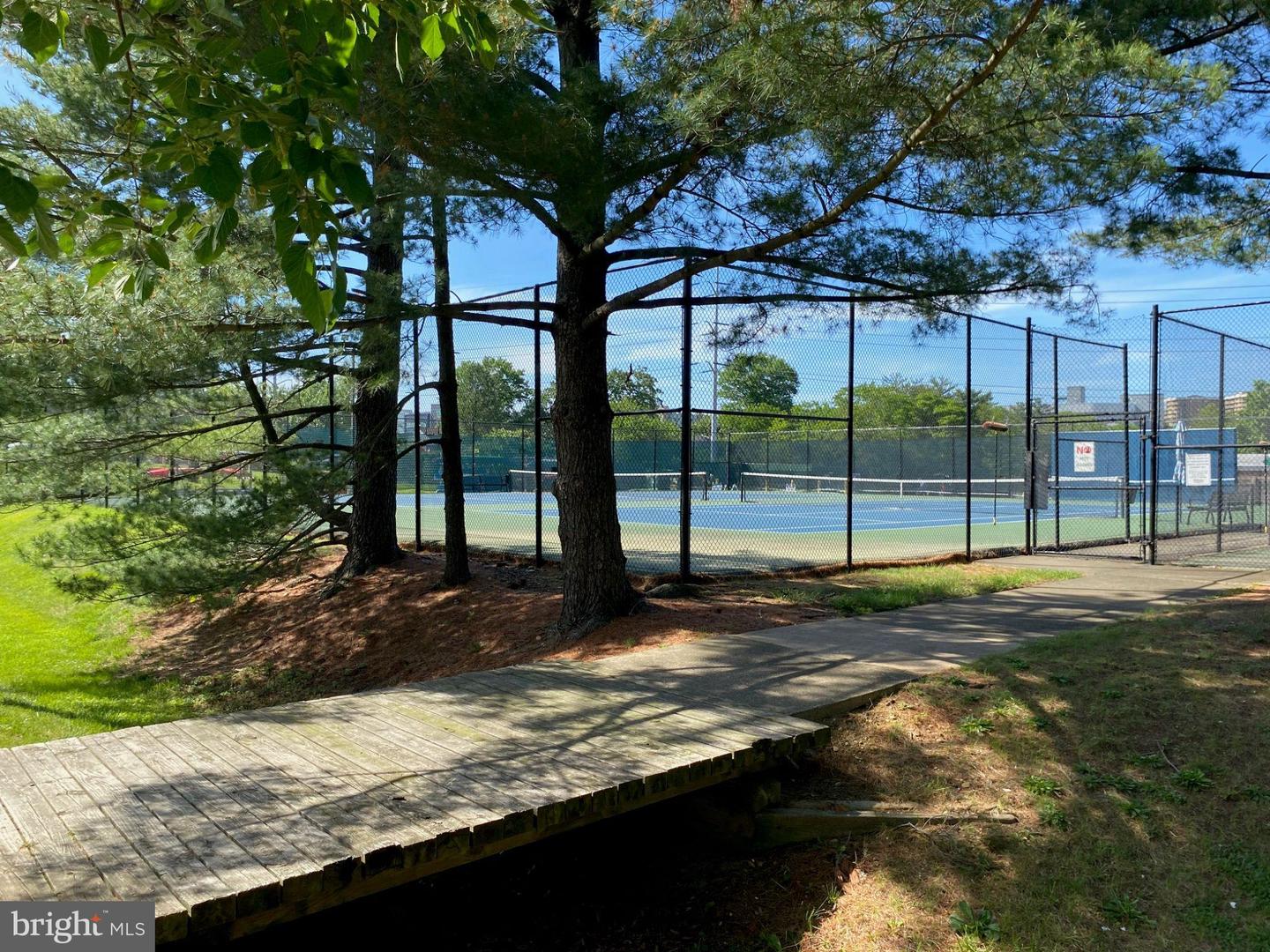 1647 PRESTON RD, ALEXANDRIA, Virginia 22302, 3 Bedrooms Bedrooms, ,3 BathroomsBathrooms,Residential,For sale,1647 PRESTON RD,VAAX2045430 MLS # VAAX2045430
