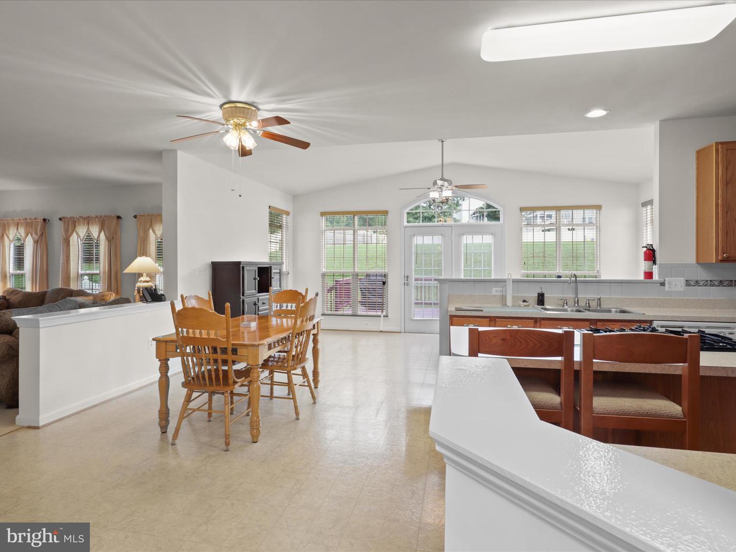 5204 SPANISH DOLLAR CT, WOODBRIDGE, Virginia 22193, 4 Bedrooms Bedrooms, ,3 BathroomsBathrooms,Residential,For sale,5204 SPANISH DOLLAR CT,VAPW2095012 MLS # VAPW2095012