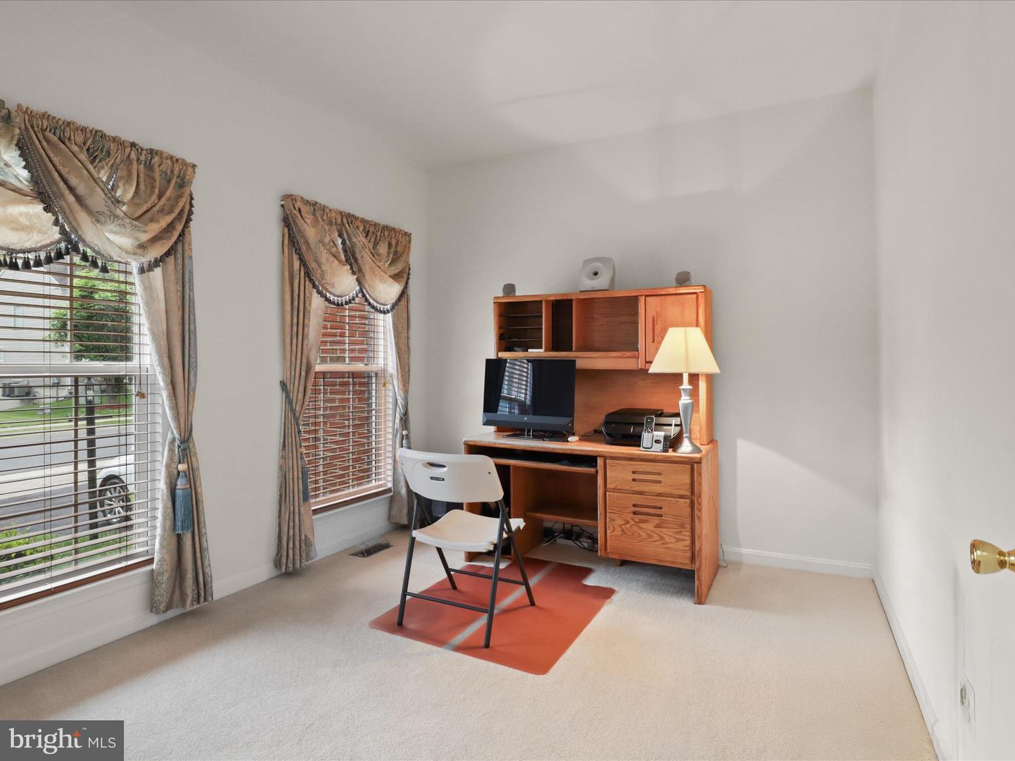 5204 SPANISH DOLLAR CT, WOODBRIDGE, Virginia 22193, 4 Bedrooms Bedrooms, ,3 BathroomsBathrooms,Residential,For sale,5204 SPANISH DOLLAR CT,VAPW2095012 MLS # VAPW2095012