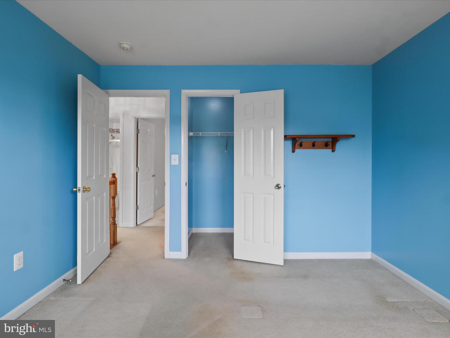 5204 SPANISH DOLLAR CT, WOODBRIDGE, Virginia 22193, 4 Bedrooms Bedrooms, ,3 BathroomsBathrooms,Residential,For sale,5204 SPANISH DOLLAR CT,VAPW2095012 MLS # VAPW2095012