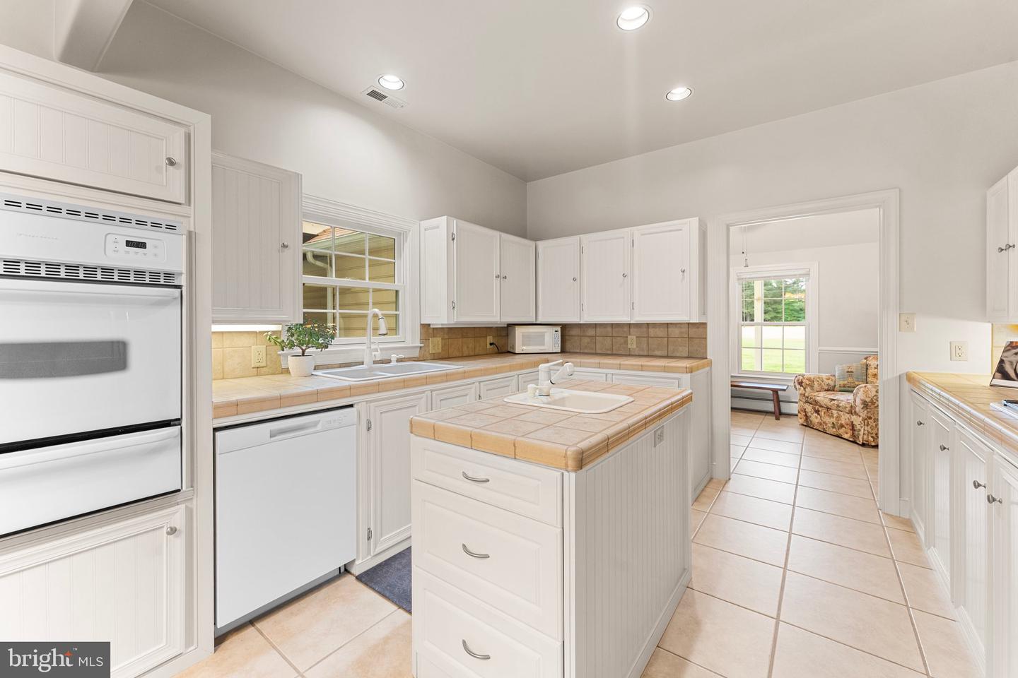 367 EDGEWATER LN, MONTROSS, Virginia 22520, 3 Bedrooms Bedrooms, ,2 BathroomsBathrooms,Residential,For sale,367 EDGEWATER LN,VAWE2008936 MLS # VAWE2008936