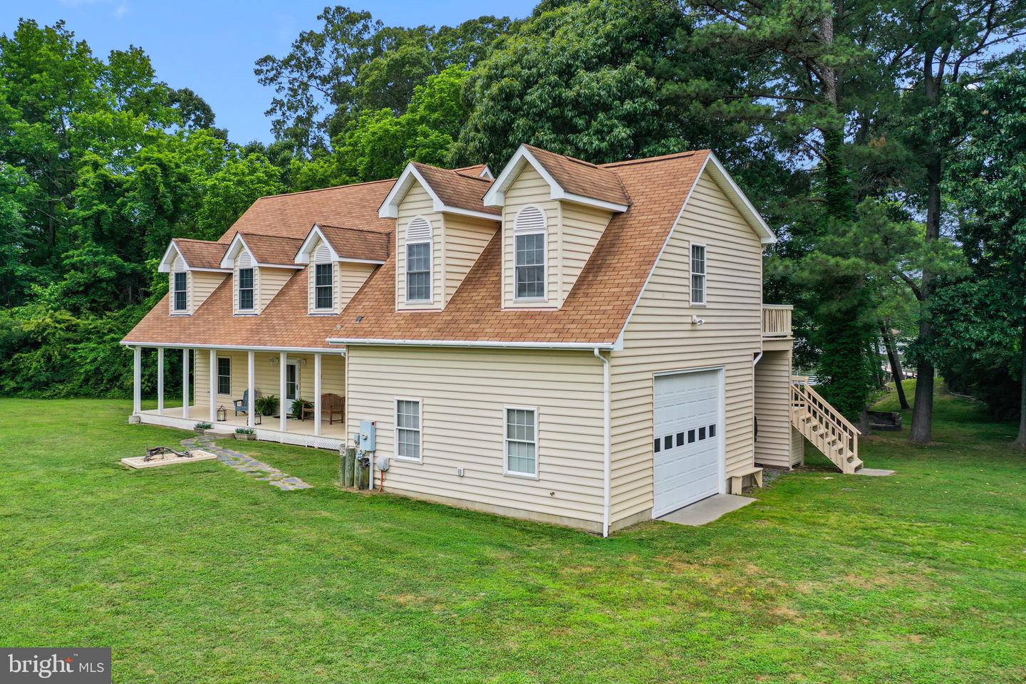 367 EDGEWATER LN, MONTROSS, Virginia 22520, 3 Bedrooms Bedrooms, ,2 BathroomsBathrooms,Residential,For sale,367 EDGEWATER LN,VAWE2008936 MLS # VAWE2008936