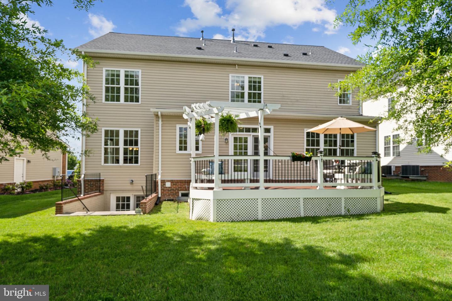 42322 RISING MOON PL, BRAMBLETON, Virginia 20148, 4 Bedrooms Bedrooms, ,3 BathroomsBathrooms,Residential,For sale,42322 RISING MOON PL,VALO2097334 MLS # VALO2097334