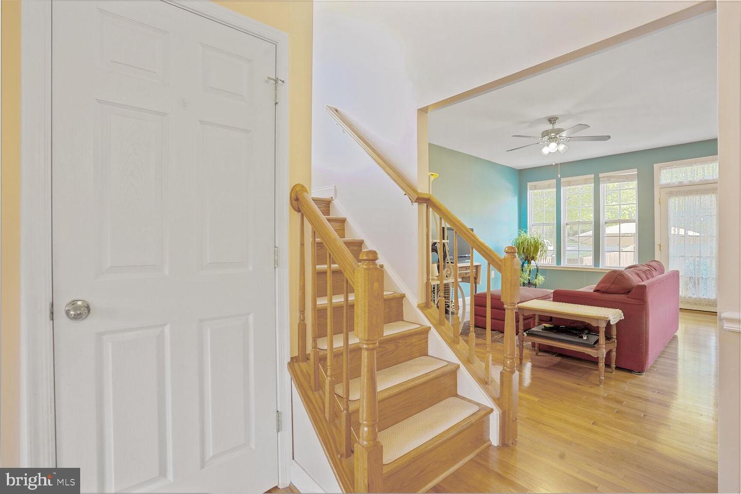 401 YORKSHIRE RIDGE CT, PURCELLVILLE, Virginia 20132, 3 Bedrooms Bedrooms, ,3 BathroomsBathrooms,Residential,For sale,401 YORKSHIRE RIDGE CT,VALO2097408 MLS # VALO2097408