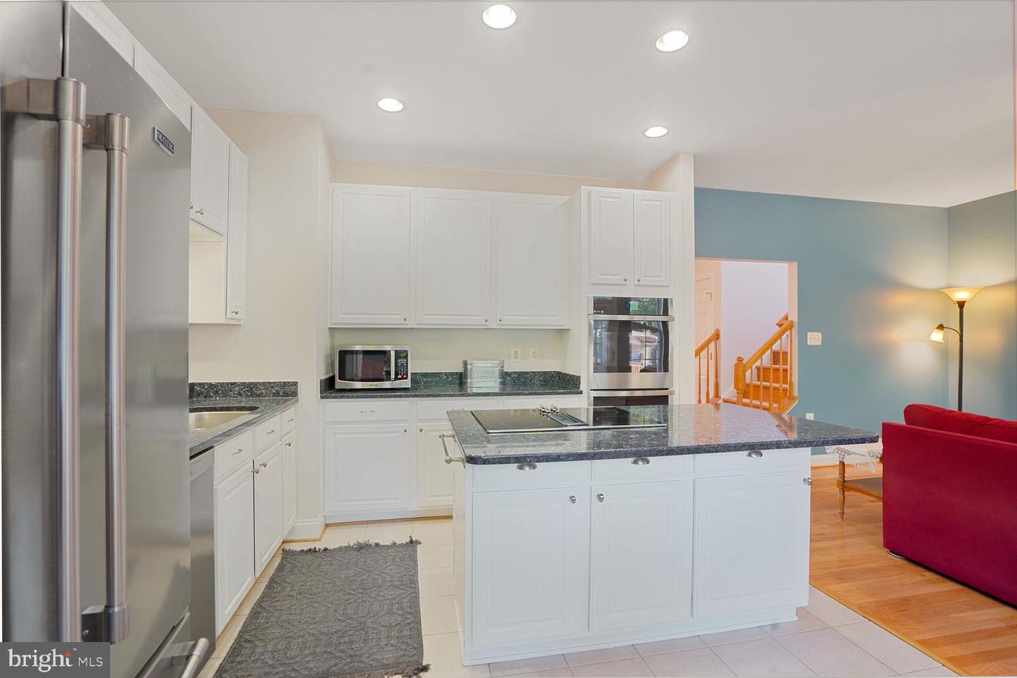 401 YORKSHIRE RIDGE CT, PURCELLVILLE, Virginia 20132, 3 Bedrooms Bedrooms, ,3 BathroomsBathrooms,Residential,For sale,401 YORKSHIRE RIDGE CT,VALO2097408 MLS # VALO2097408