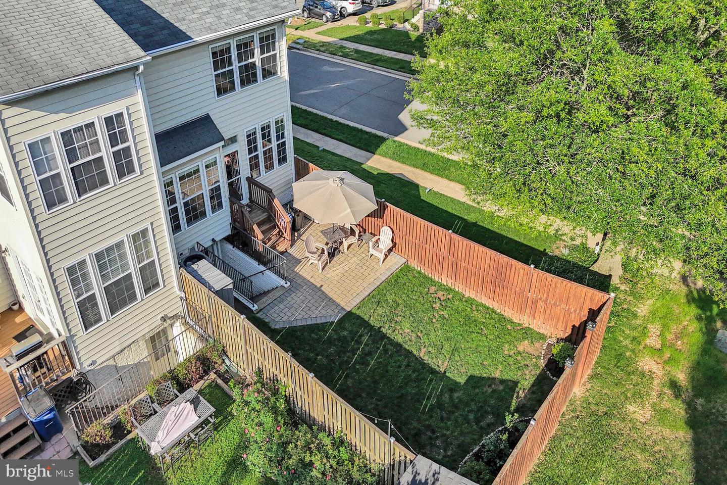 401 YORKSHIRE RIDGE CT, PURCELLVILLE, Virginia 20132, 3 Bedrooms Bedrooms, ,3 BathroomsBathrooms,Residential,For sale,401 YORKSHIRE RIDGE CT,VALO2097408 MLS # VALO2097408