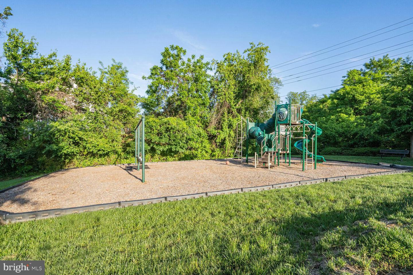 401 YORKSHIRE RIDGE CT, PURCELLVILLE, Virginia 20132, 3 Bedrooms Bedrooms, ,3 BathroomsBathrooms,Residential,For sale,401 YORKSHIRE RIDGE CT,VALO2097408 MLS # VALO2097408