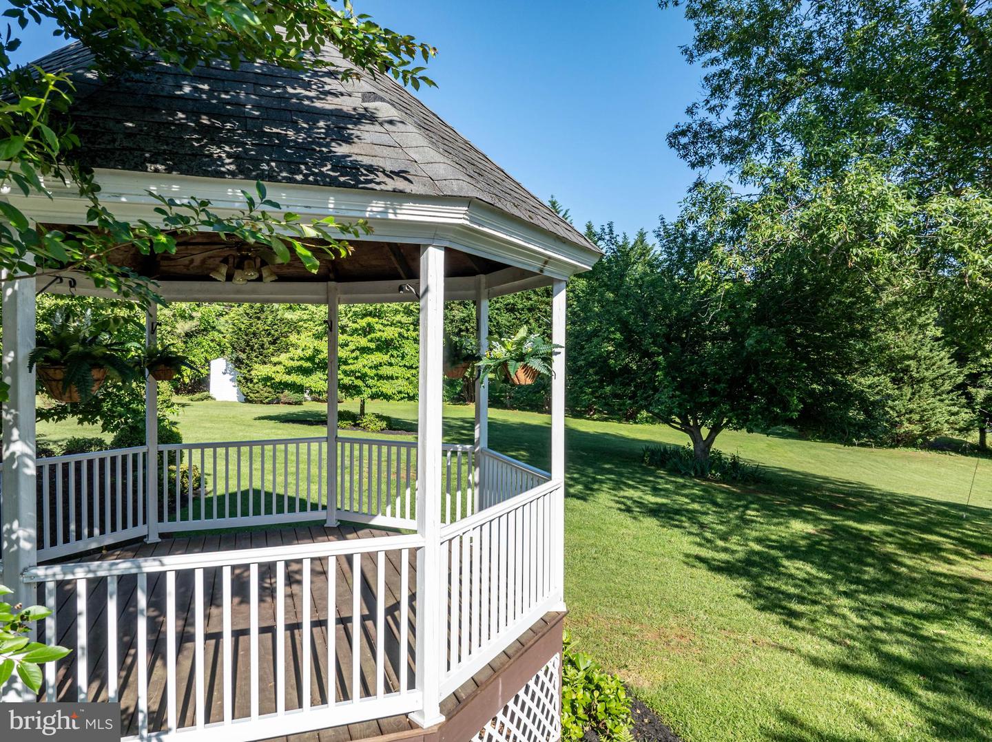 650 YOWELL DR, CULPEPER, Virginia 22701, 4 Bedrooms Bedrooms, 11 Rooms Rooms,3 BathroomsBathrooms,Residential,For sale,650 YOWELL DR,VACU2010654 MLS # VACU2010654