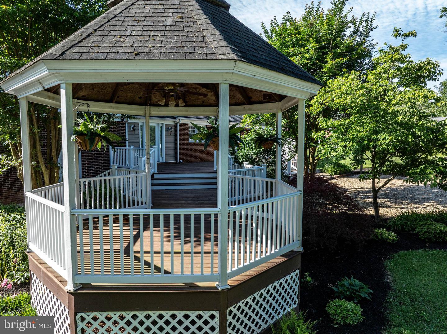 650 YOWELL DR, CULPEPER, Virginia 22701, 4 Bedrooms Bedrooms, 11 Rooms Rooms,3 BathroomsBathrooms,Residential,For sale,650 YOWELL DR,VACU2010654 MLS # VACU2010654