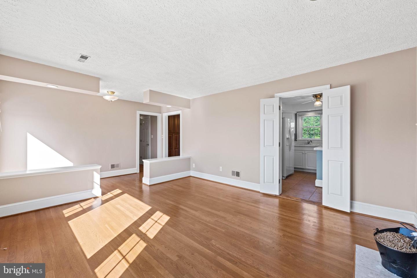 650 YOWELL DR, CULPEPER, Virginia 22701, 4 Bedrooms Bedrooms, 11 Rooms Rooms,3 BathroomsBathrooms,Residential,For sale,650 YOWELL DR,VACU2010654 MLS # VACU2010654