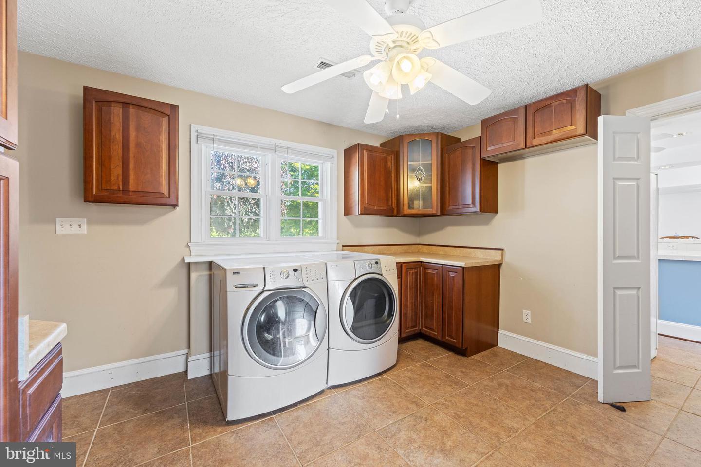 650 YOWELL DR, CULPEPER, Virginia 22701, 4 Bedrooms Bedrooms, 11 Rooms Rooms,3 BathroomsBathrooms,Residential,For sale,650 YOWELL DR,VACU2010654 MLS # VACU2010654