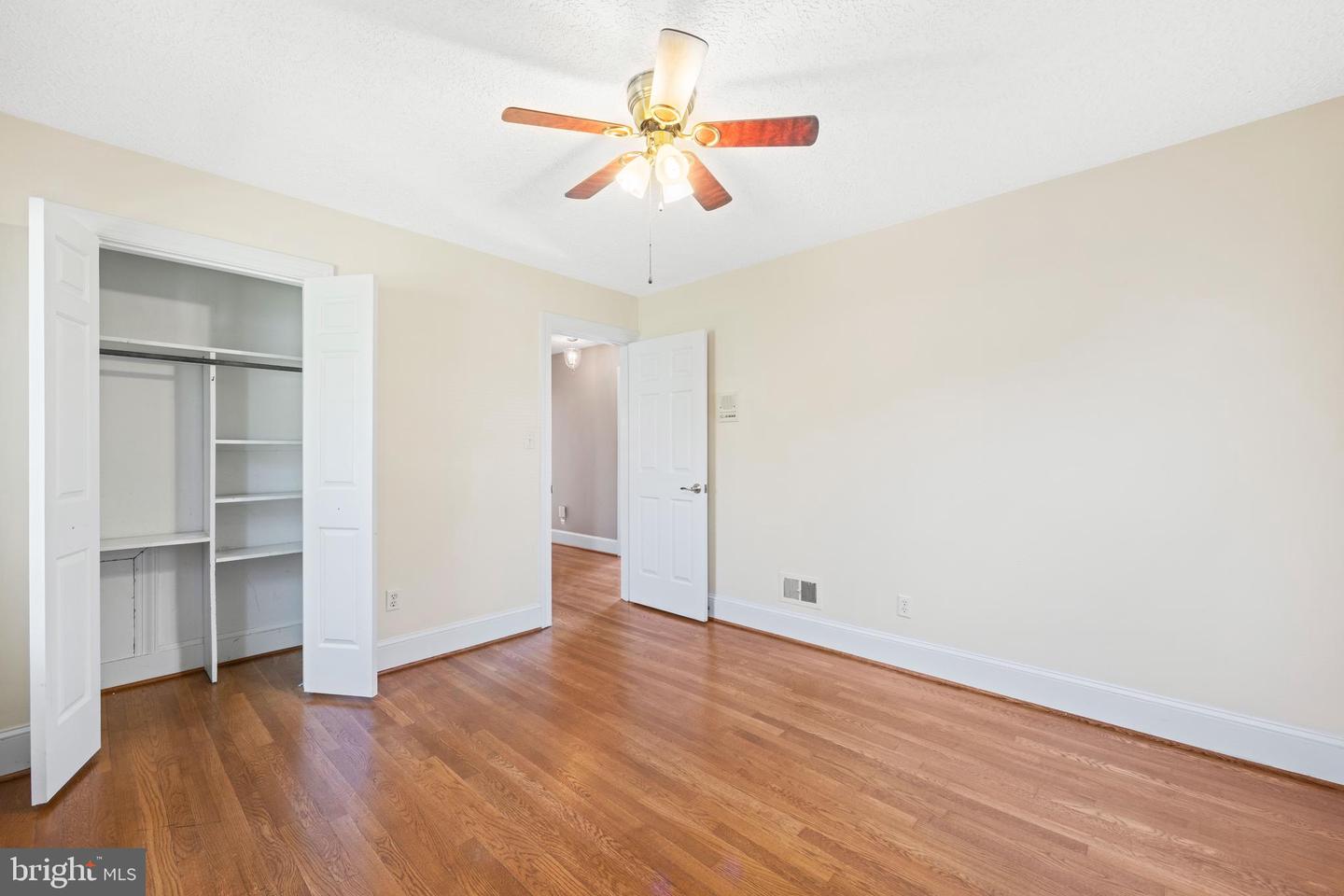 650 YOWELL DR, CULPEPER, Virginia 22701, 4 Bedrooms Bedrooms, 11 Rooms Rooms,3 BathroomsBathrooms,Residential,For sale,650 YOWELL DR,VACU2010654 MLS # VACU2010654