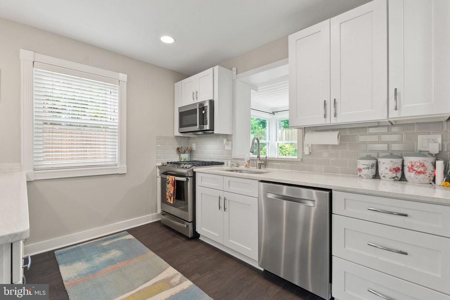 23 MOUNT VERNON AVE, ALEXANDRIA, Virginia 22301, 2 Bedrooms Bedrooms, ,1 BathroomBathrooms,Residential,For sale,23 MOUNT VERNON AVE,VAAX2045712 MLS # VAAX2045712