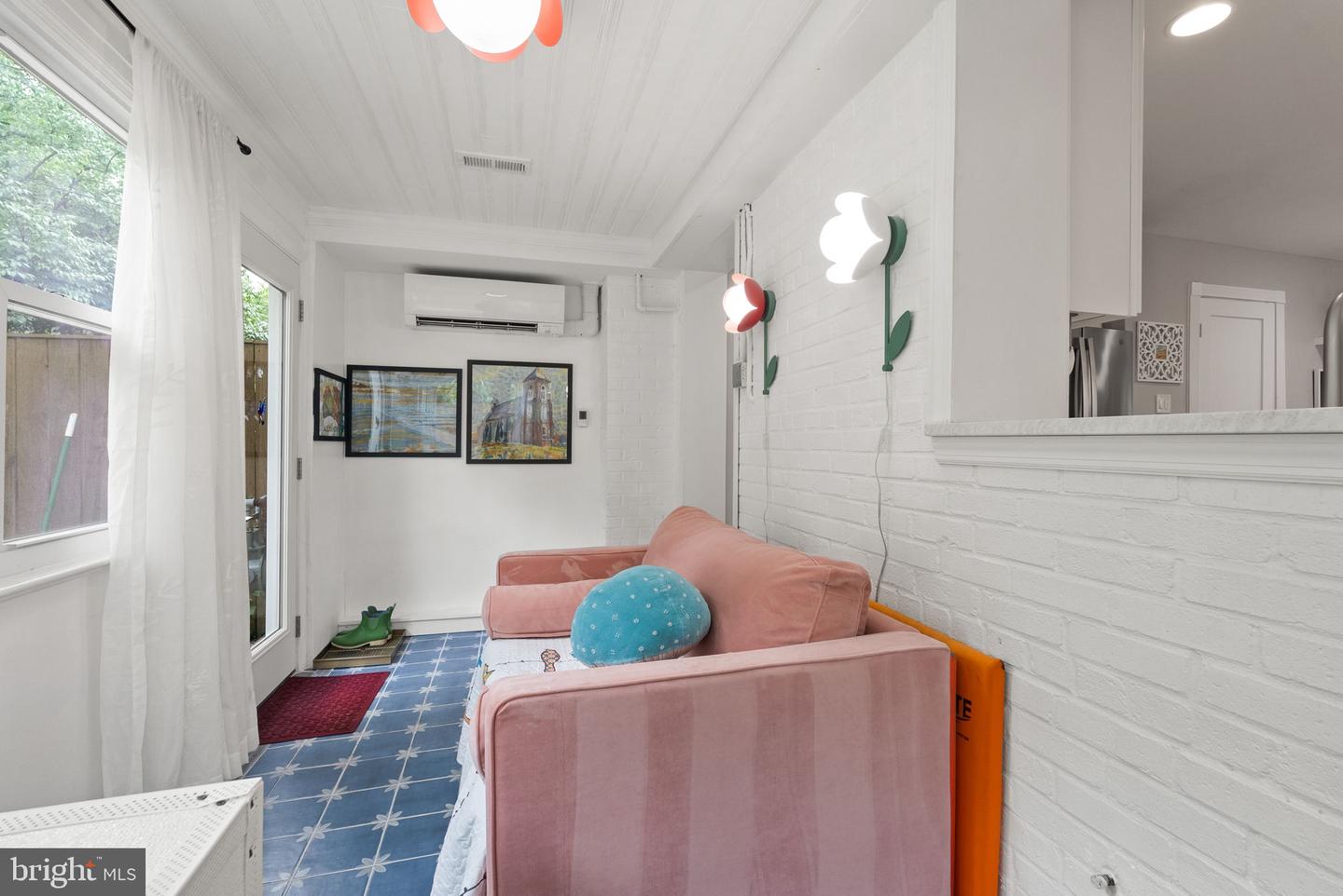23 MOUNT VERNON AVE, ALEXANDRIA, Virginia 22301, 2 Bedrooms Bedrooms, ,1 BathroomBathrooms,Residential,For sale,23 MOUNT VERNON AVE,VAAX2045712 MLS # VAAX2045712