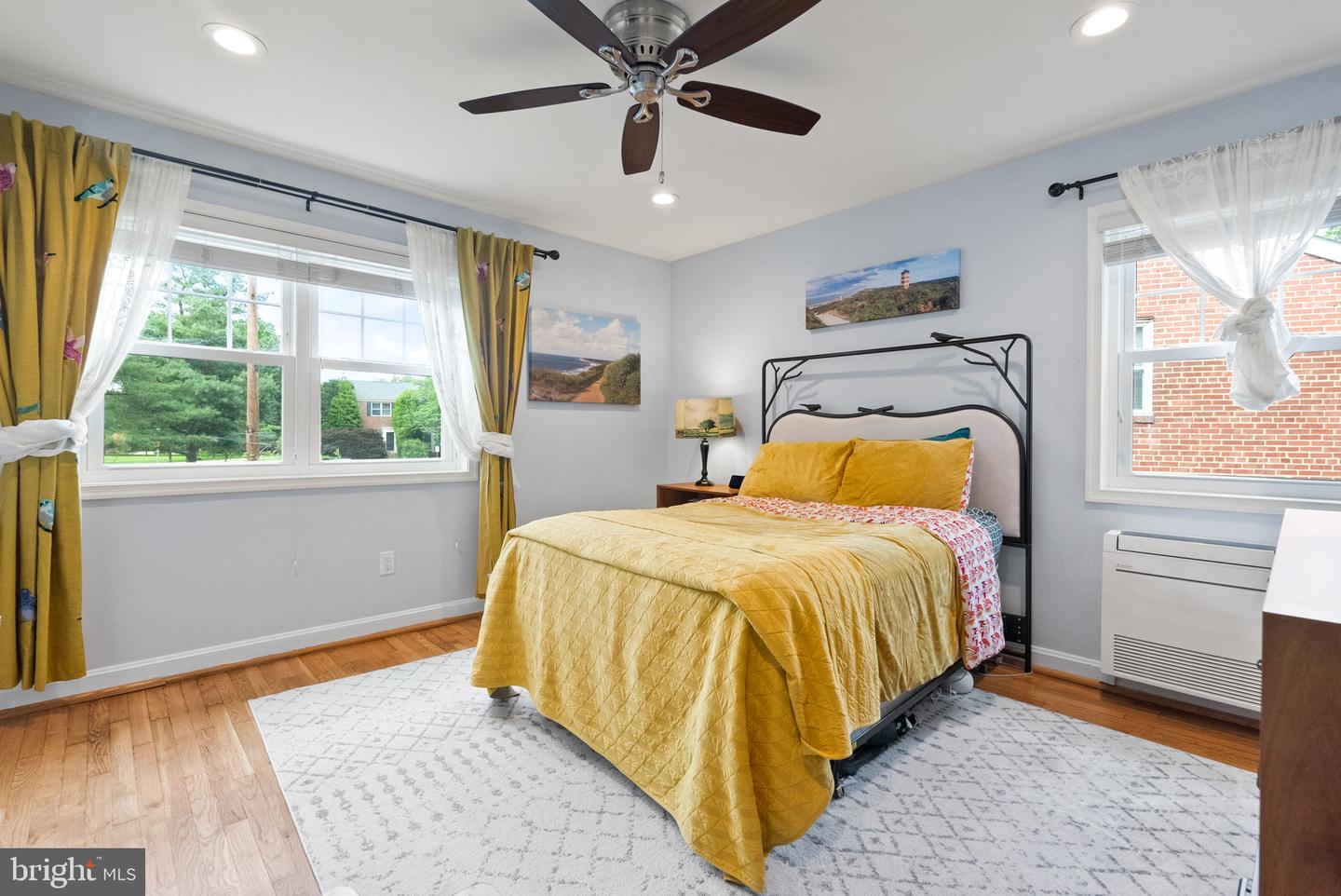 23 MOUNT VERNON AVE, ALEXANDRIA, Virginia 22301, 2 Bedrooms Bedrooms, ,1 BathroomBathrooms,Residential,For sale,23 MOUNT VERNON AVE,VAAX2045712 MLS # VAAX2045712