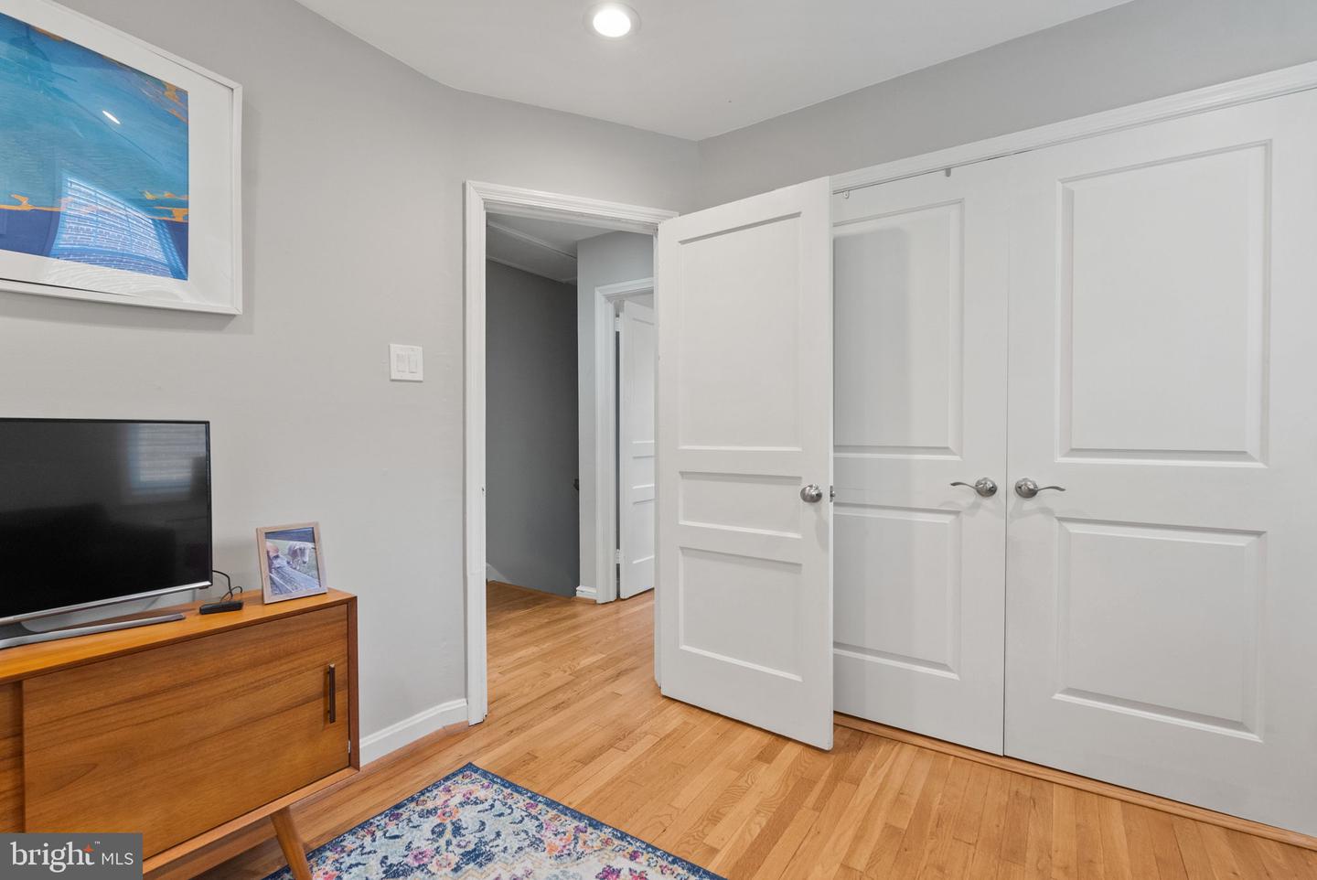 23 MOUNT VERNON AVE, ALEXANDRIA, Virginia 22301, 2 Bedrooms Bedrooms, ,1 BathroomBathrooms,Residential,For sale,23 MOUNT VERNON AVE,VAAX2045712 MLS # VAAX2045712