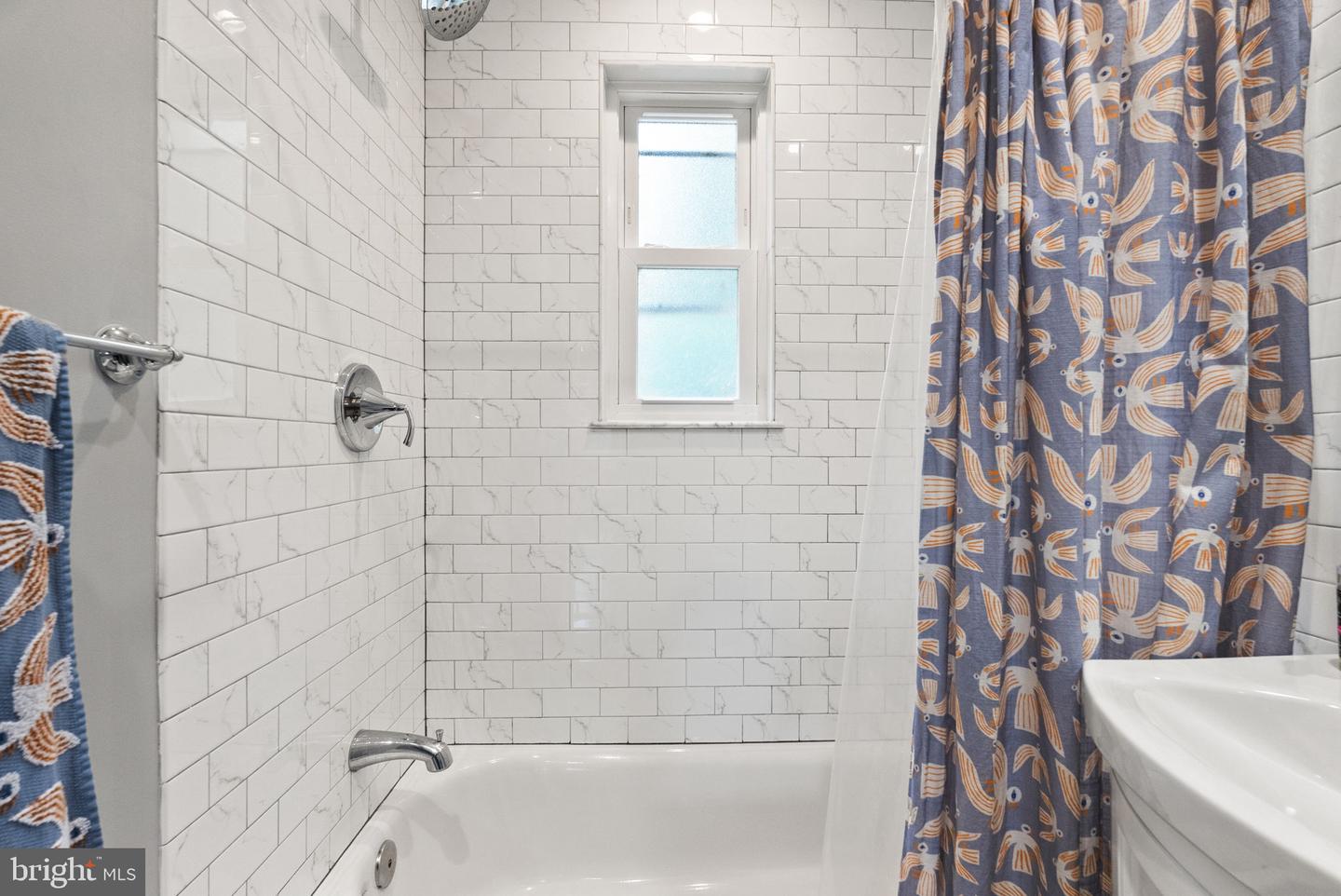 23 MOUNT VERNON AVE, ALEXANDRIA, Virginia 22301, 2 Bedrooms Bedrooms, ,1 BathroomBathrooms,Residential,For sale,23 MOUNT VERNON AVE,VAAX2045712 MLS # VAAX2045712