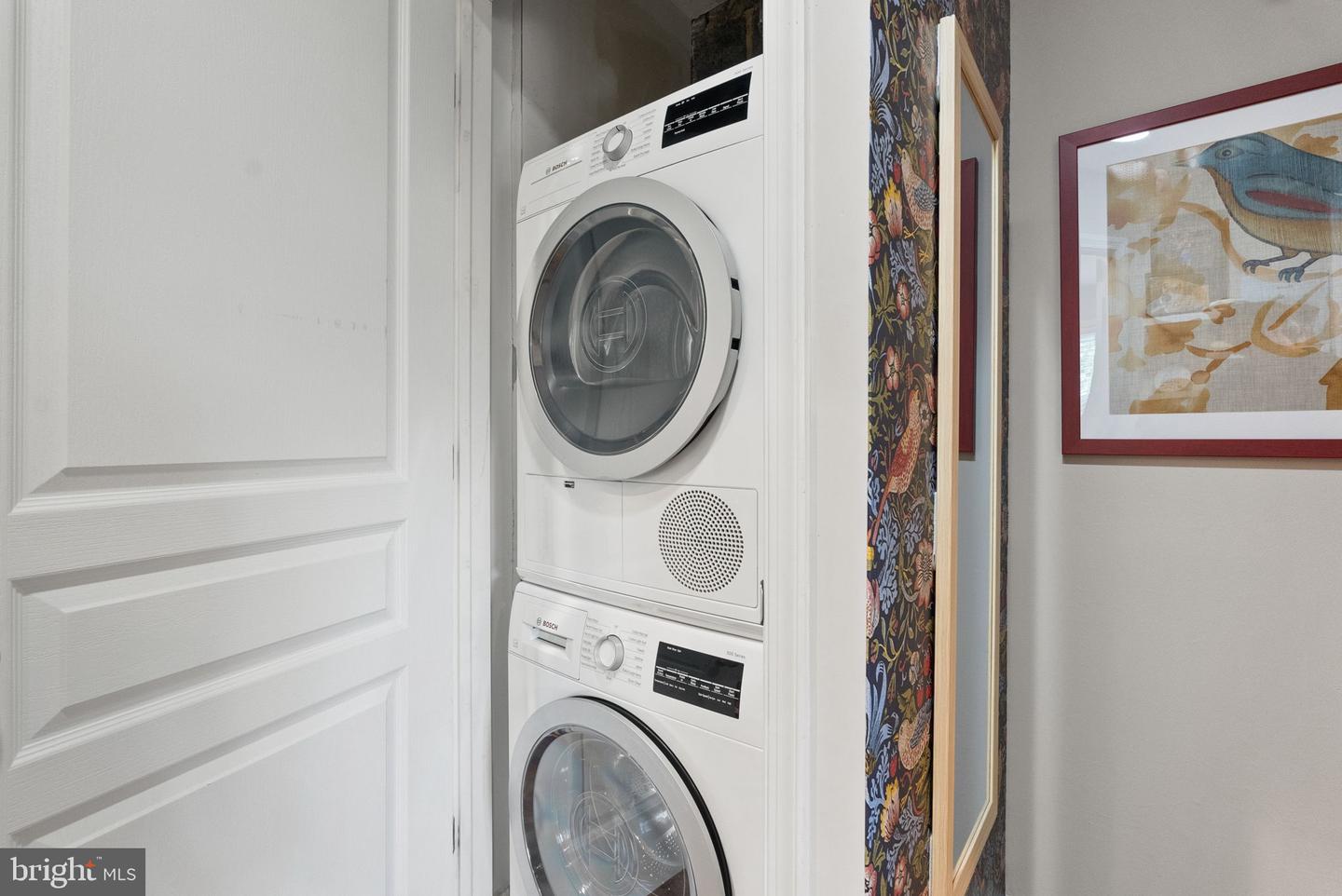 23 MOUNT VERNON AVE, ALEXANDRIA, Virginia 22301, 2 Bedrooms Bedrooms, ,1 BathroomBathrooms,Residential,For sale,23 MOUNT VERNON AVE,VAAX2045712 MLS # VAAX2045712