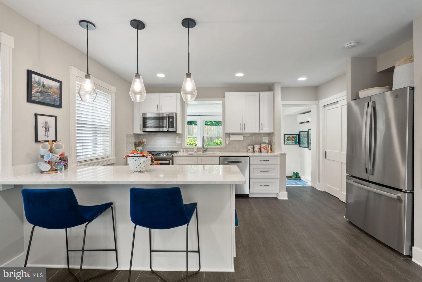 23 MOUNT VERNON AVE, ALEXANDRIA, Virginia 22301, 2 Bedrooms Bedrooms, ,1 BathroomBathrooms,Residential,For sale,23 MOUNT VERNON AVE,VAAX2045712 MLS # VAAX2045712