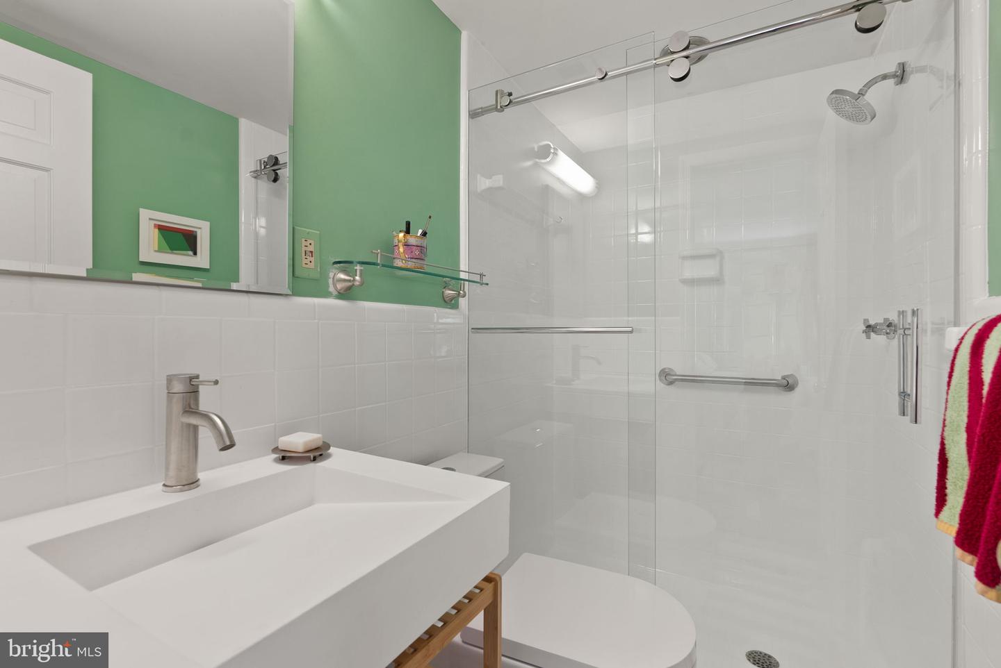 116 CAMERON MEWS, ALEXANDRIA, Virginia 22314, 4 Bedrooms Bedrooms, ,3 BathroomsBathrooms,Residential,For sale,116 CAMERON MEWS,VAAX2045730 MLS # VAAX2045730