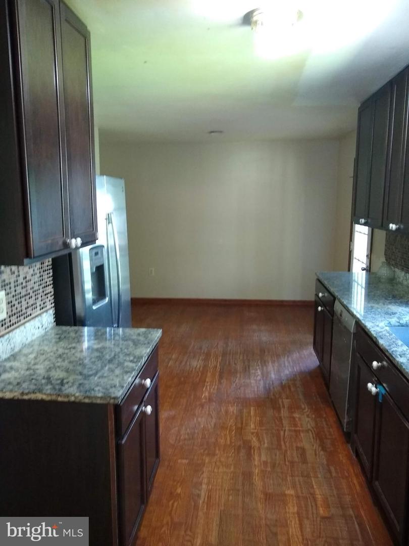 9438 WATERFORD DR, MANASSAS, Virginia 20110, 4 Bedrooms Bedrooms, ,3 BathroomsBathrooms,Residential,For sale,9438 WATERFORD DR,VAMN2008398 MLS # VAMN2008398
