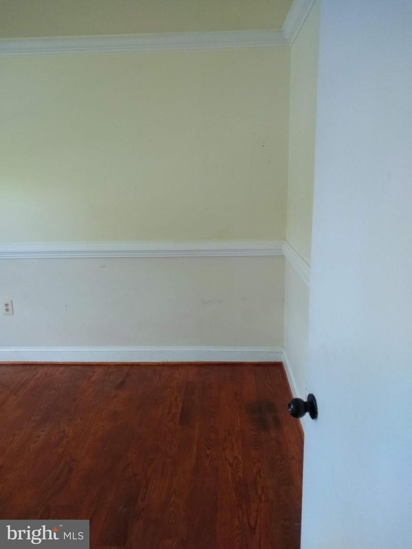 9438 WATERFORD DR, MANASSAS, Virginia 20110, 4 Bedrooms Bedrooms, ,3 BathroomsBathrooms,Residential,For sale,9438 WATERFORD DR,VAMN2008398 MLS # VAMN2008398